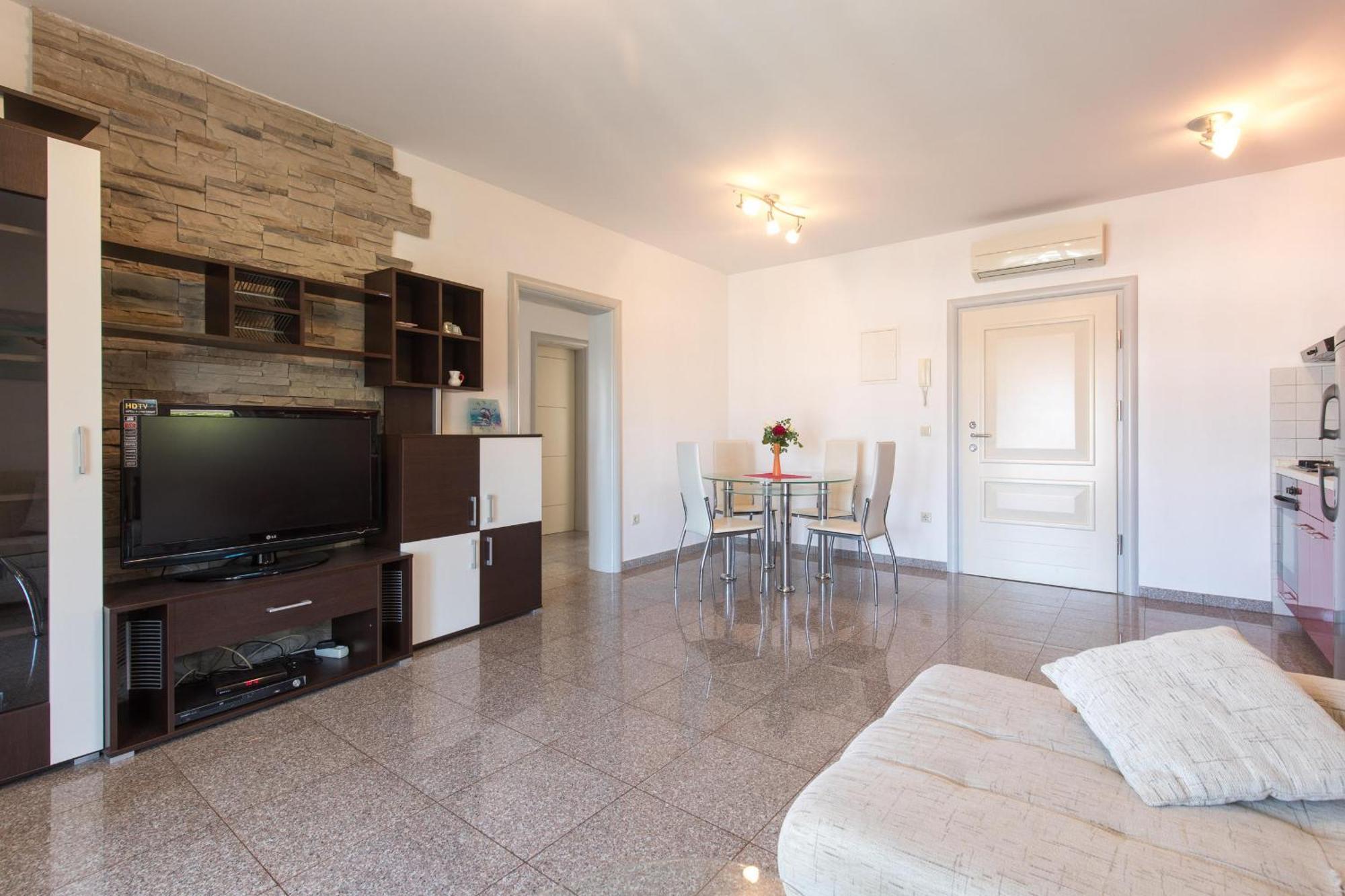Holiday Home Ore Malinska Extérieur photo