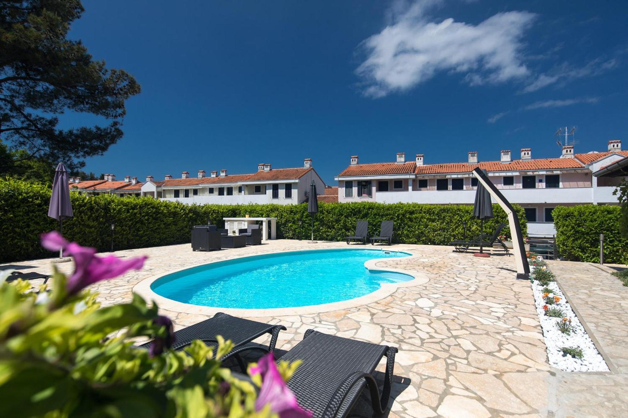 Holiday Home Ore Malinska Extérieur photo