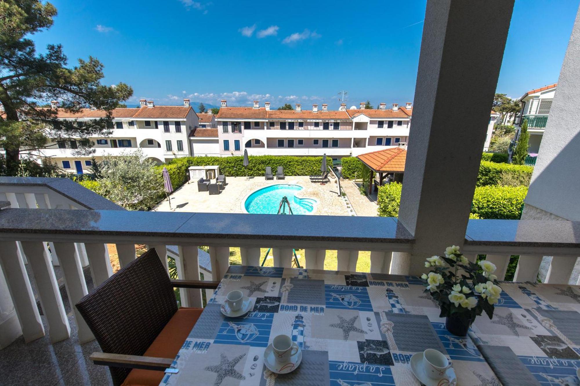 Holiday Home Ore Malinska Extérieur photo